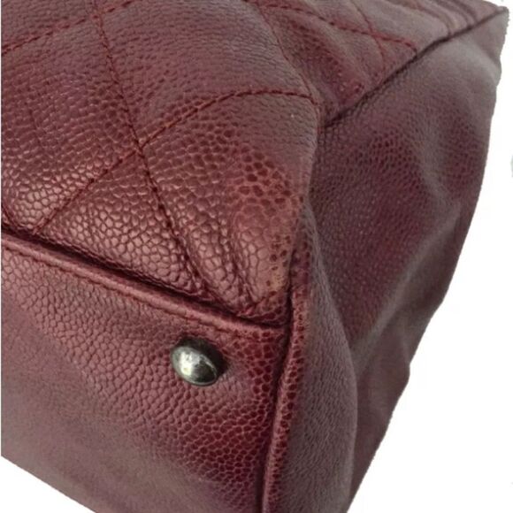 Auth Chanel Quilted Matelasse CC Charm Caviar City Shopper Tote Bag Bordeaux - Picture 9 of 13